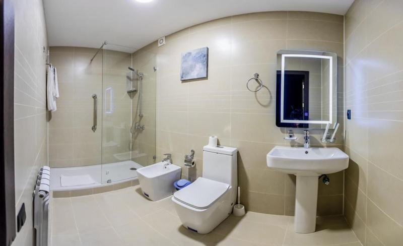 Avenue Park Hotel Yusufkhona Esterno foto